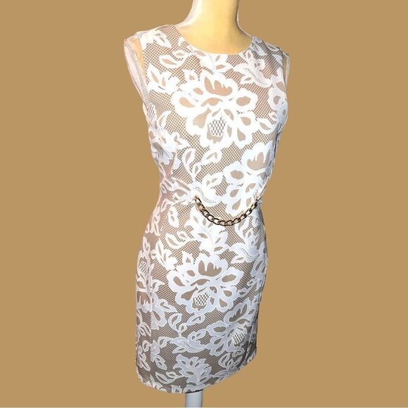 Enfocus brand beige dress with cream lace design overlay! New - Picture 9 of 12